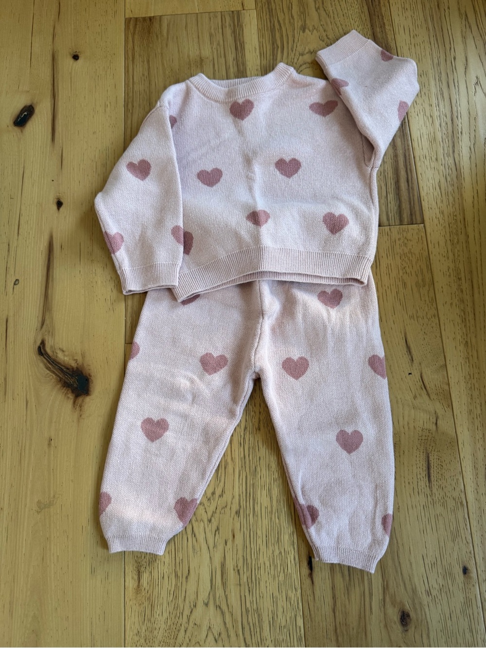 Quincy Mae Pink Heart Knit Set - Light Pink with Rose Hearts